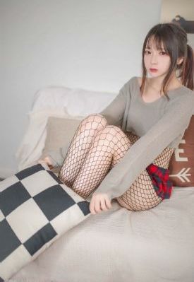 丝袜肉丝美足脚入爽色_HD高清完整电影